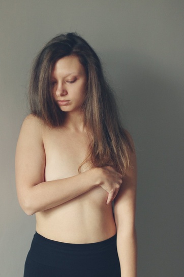 Zdjęcie z portfolio CharlotteR (Modelka), przedstawiające sensual, portret