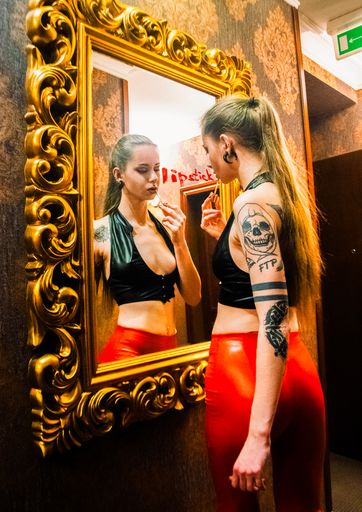 Zdjęcie z portfolio KaBoom (Modelka), przedstawiające portret, glamour, alternative