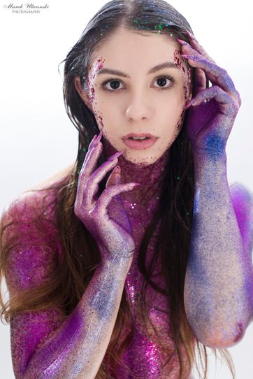 Zdjęcie z portfolio marek (Fotograf), przedstawiające kolory, brokat