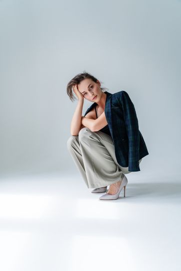 Zdjęcie z portfolio dawidszotek (Fotograf), przedstawiające studio, portret, aktorski, kobieta