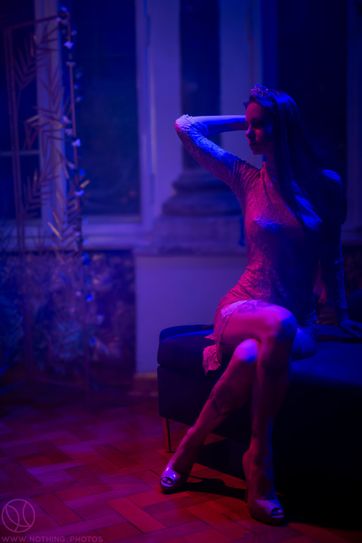 Zdjęcie z portfolio KaBoom (Modelka), przedstawiające sensual, studio, bielizna, portret