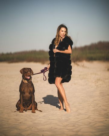 Zdjęcie z portfolio cubbus (Fotograf), przedstawiające futro, plaża, piasek, obroża