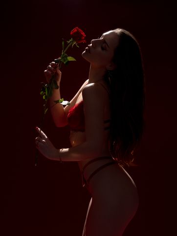 Zdjęcie z portfolio Michal_Kolanowski (Fotograf), przedstawiające sensual, studio, bielizna