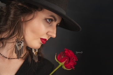 Zdjęcie z portfolio Kuzmaart (Fotograf), przedstawiające kuźma-art, weronika