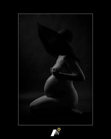 Zdjęcie z profilu Pierre_de_Noir (Fotograf) w kategorii Akt