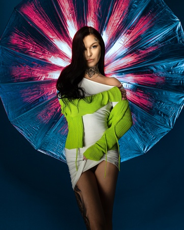 Fotograf prezentuje najnowsze zdjęcie z portfolio Torzes